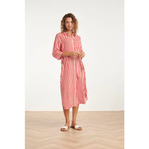 Smashed Lemon Gestreepte maxi-jurk met tailleceintuur |