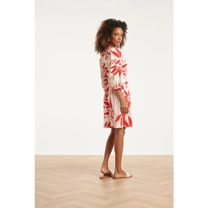 Smashed Lemon Jurk met rode bloemenprint in comfortabele travelstof |