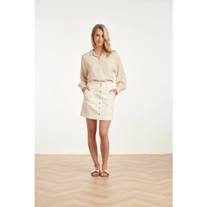 Smashed Lemon Denim mini-rok met knoopsluiting en steekzakken |