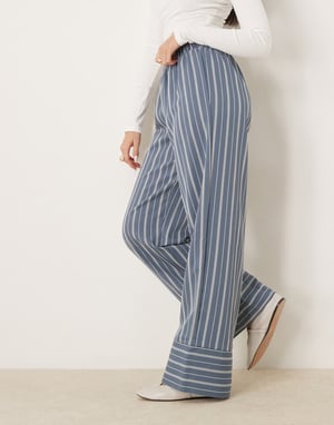 Vila wide leg stripe trouser with deep cuff detail in blue