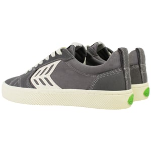 Cariuma Catiba Pro Skate Unisex Grey Plimsolls