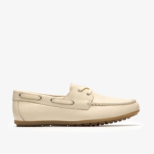 Elliotte Boat Cream Leather Shoes