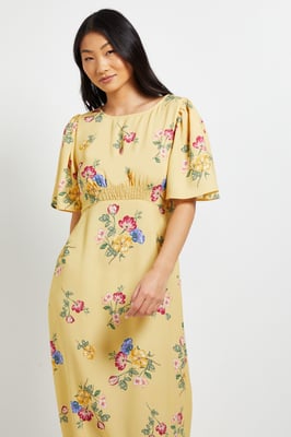 Petite Flutter Sleeve Shirred Waist Midi Dress