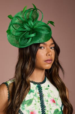 Loop And Feather Upturn Disc Fascinator
