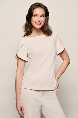 Scarlet Top Creme