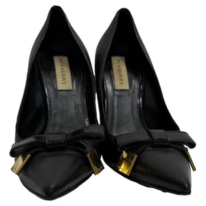 Burberry Bow Accent Pointed-Toe Pumps in Black Leather