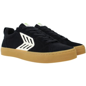 Cariuma Catiba Pro Unisex Black Plimsolls