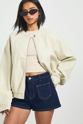 Petite Front Pocket Detail Denim Shorts
