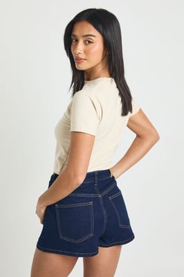 Petite Front Pocket Detail Denim Shorts
