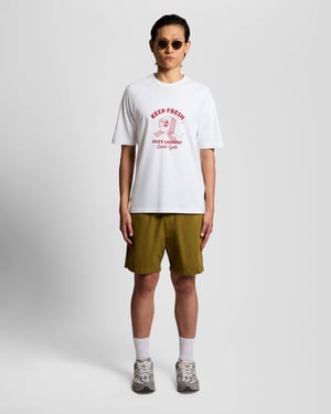 Bröstgrafik T-shirt