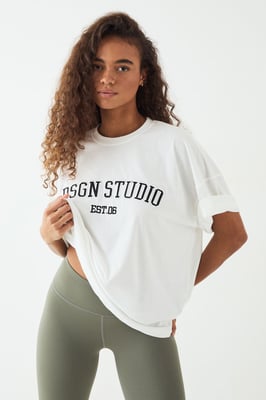 DSGN Studio Applique Oversized T-shirt