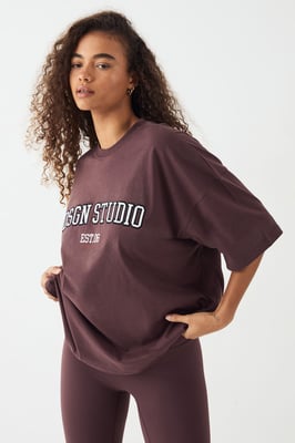 DSGN Studio Applique Oversized T-shirt