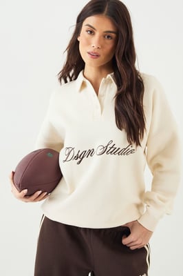 DSGN Studio Script Rugby Collared Sweatshirt