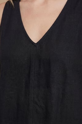 Twist Back Detail Vest