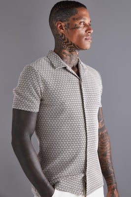 Slim Short Sleeve Mini Geo Shirt