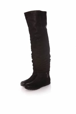 Prada, zwarte lange leren kreuklaarzen.