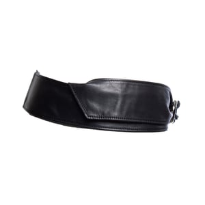 Emporio Armani, Midjebälte i kalvläder