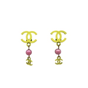 Chanel Metalen Oorbellen CC