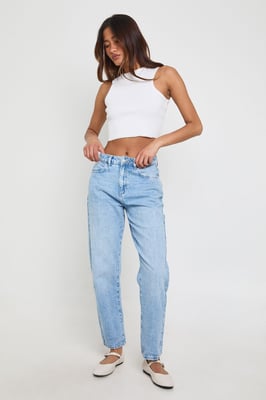 Basics High Waist Mom Jean