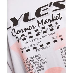 Lyle and Scott Receipt grafic t-shirt -