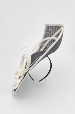 Large Teardrop Quill Detail Fascinator