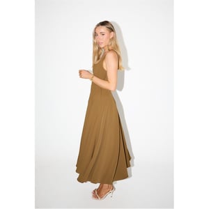Women's Odd Muse The Ultimate Muse Low Waist Square Neck Midi Dress in Olive