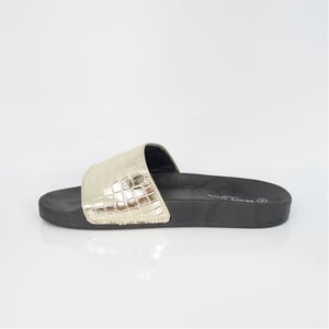 Men's Brave Soul Crocodile Strap Slider in Gold