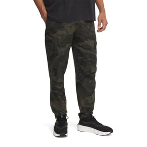 Men's Under Armour Unstoppable Solid Patterned Combat Pants in .Green