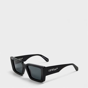 Accessories Off White Savannah Square Full Rim Sunglasses in Black/Dark Grey
