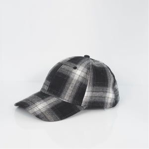 Accessories Brave Soul Cap in Black/White