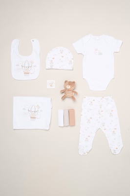 Bear and Hot Air Balloon Print 10-Piece Hanging Gift Set