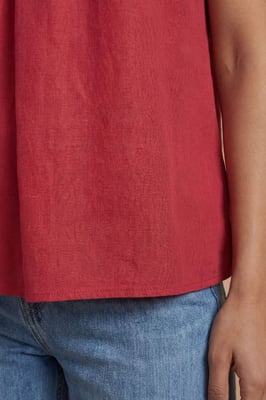 Relaxed Embroidered Bubble Hem Top