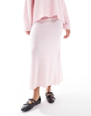 Pieces fluffy knitted maxi skirt co-ord in pink
