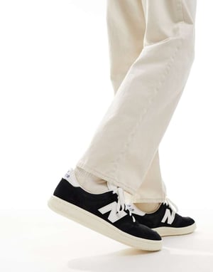 New Balance CT500 trainers in black
