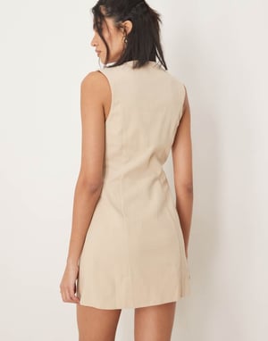 ASOS DESIGN västklänning i mini med gulldetaljer i stål