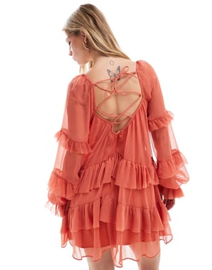 ASOS DESIGN volang korsett detaljerade lager mini klänning i djup rosé