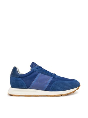 Tour Low sneakers