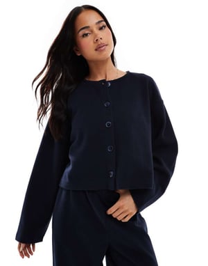 Miss Selfridge mjuk ribbad kofta i marinblått