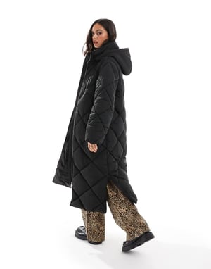 Miss Selfridge quiltad huva maxi pufferjacka i svart