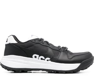 ACG Lowcate zwarte sneakers