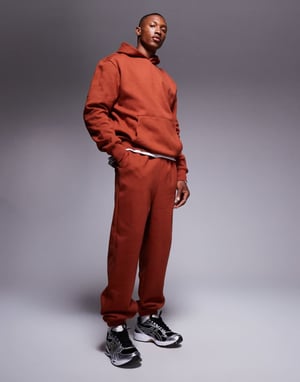 ASOS DESIGN premium tungvikts oversized joggers 400gsm i bränd röd