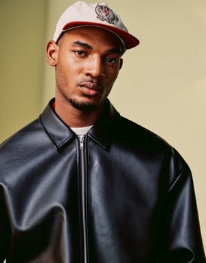 ASOS DESIGN jacka i svart konstläder