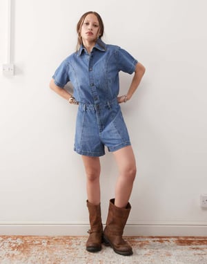 Wrangler denim shortsdräkt i mellanblå