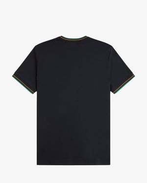 T-Shirt in Black