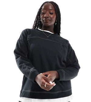 Vero Moda Curve boxy sweatshirt-set med kontrasterande sömmar i svart