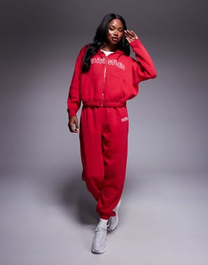 Kaiia bomullsblandning Studio bubbel-logo baktryck zip-up hoodie co-ord i röd