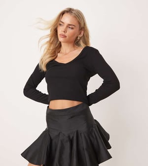 Miss Selfridge Petite taffeta mini kjol i svart