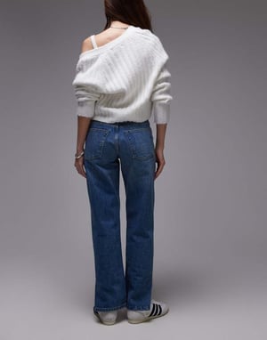 Topshop Runway mid rise rak jeans med sidoklyft i mellanblå