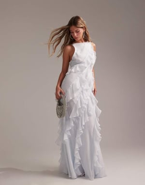 ASOS DESIGN Brudnäbbars racernacke sned ruffle maxiklänning i ljusblått