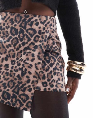Miss Selfridge blandat djurmönstrat bengaline skorts